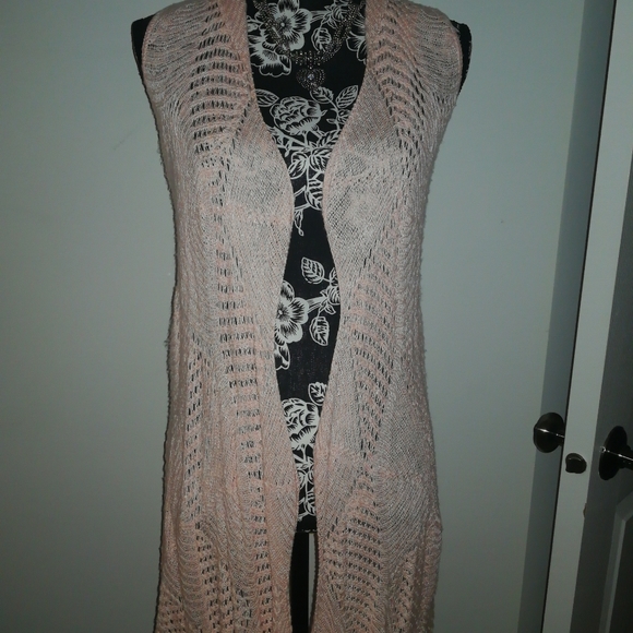 Sleeveless sweater wrap - Picture 6 of 9